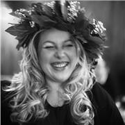 Offro lezioni in tecniche informatiche per il design grafico. Possibilità di ripetizioni in italiano, inglese e filosofia.